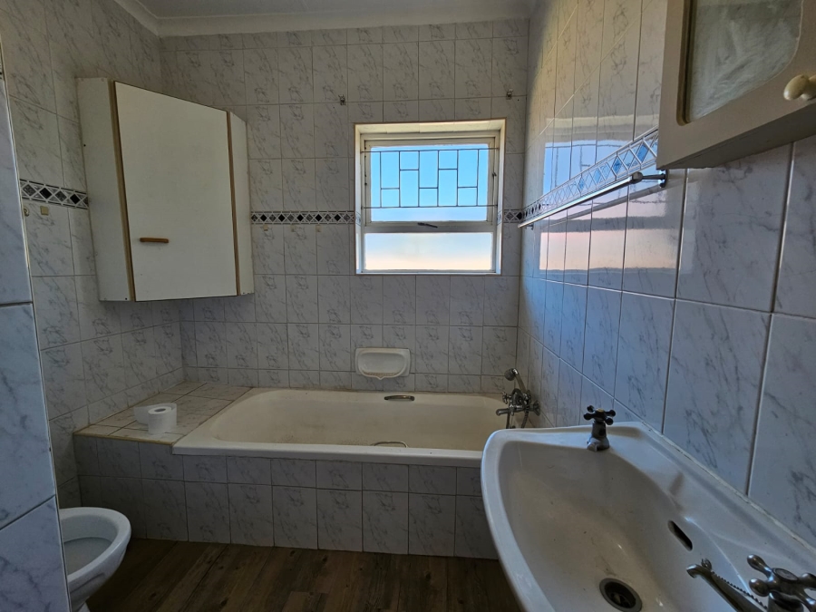 2 Bedroom Property for Sale in C Place Eastern Cape